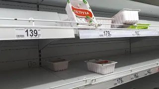 Москвичи скупают продукты