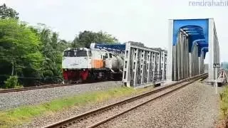 Kereta Api Railway : KA BBM Avtur Pertamina dan KA Parcel Motor Lebaran