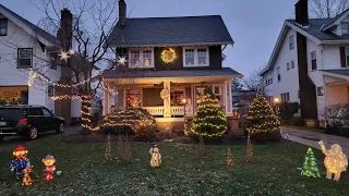 🎅 Lakewood, Ohio Christmas Walk on Detroit and Madison Avenue (2023)