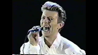 David Bowie - Modern Love (Live 16 May 1990 Japan)