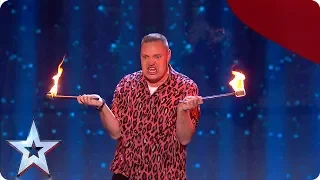 Comedy magician Graeme Mathews leaves us head over heels! | Semi-Finals | BGT 2019