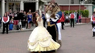 Belle & The Beast in Guest Star Day Procession at Disneyland Paris Before Parade, Beauty & The Beast