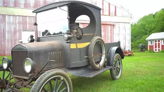 A couple of Ford model T''s