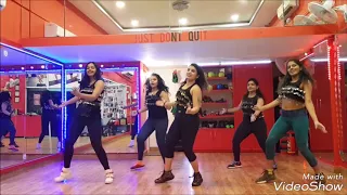 Ek Do Teen | Baaghi 2 | Bollywood Dance Fitness | Zumba | Jacqueline Fernandes | Madhuri Dixit