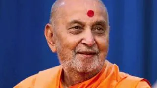 He Pramukh Swami aap ke hum Charnme