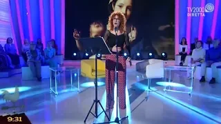 Sabrina Morena canta "Dell'aurora tu sorgi più bella"