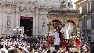 Acireale 20 Gennaio 2023 Spettacolare discesa del Sacro Fercolo di San Sebastiano dalla Basilica 4K