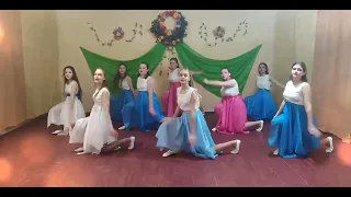Танцювальний колектив "Барвінок" вітає зі святом весни, ніжності, краси і любові!ОрільськийБК"Оріль"