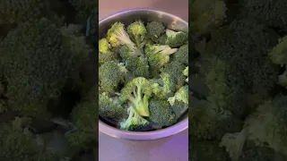 Simple tricks to get rid of worms #tricks #broccoli hack