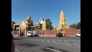 Wat Ounalom - Phnom Penh