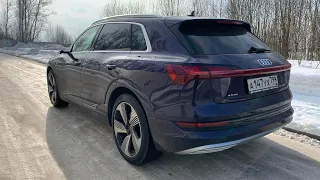 Взял Audi E-Tron - цифровая премиальная беззеркалка. Едем по трассе, заряжаем, Экономим