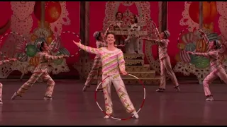 NUTCRACKER - Candy Canes (New York City Ballet)