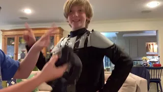 Putting on a realistic Darth Vader Costume!