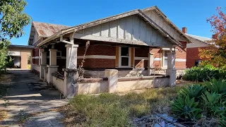 Abandoned Californian Bungalow 1920's | Stunning original features