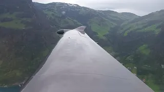 Pilatus PC-12 в родном швейцарском небе