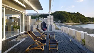 Glass House : An Underwater Oasis | The World's Most Extraordinary Homes S02E03 (Japan-4)