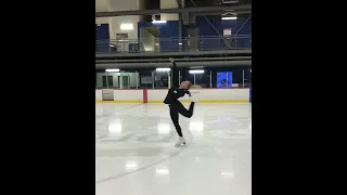 Layback spin on ice 🤍 #figureskating #dance #dancer #layback