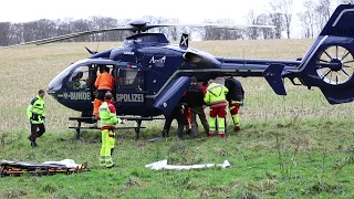 Hubschrauber rettet verletzten Arbeiter an Wuppertaler Stadtgrenze