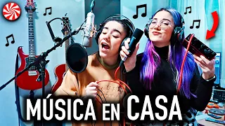 ASÍ GRABAMOS COVERS EN CASA con CALIDAD!! 🎤  (MATERIALES) | Carla Laubalo #DiciembreHermanil 3