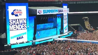 SHAWN MENDES - THERES NOTHING HOLDING ME BACK - SUMMERTIME BALL 2017