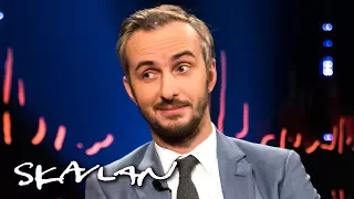 German comedian Jan Böhmermann wrote Erdoğan sex poem – opens up on the scandal | SVT/NRK/Skavlan