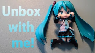 Unboxing: Hatsune Miku Nendoroid Doll