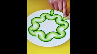 Simple and Easy Salad Decoration Idea||Beautiful Salad Decoration||Plate Decoration Idea#shorts