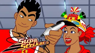 Supa Strikas | Temporada 6 Episodio 9 - Hinchas como estos | Serie de Aventura de Fútbol