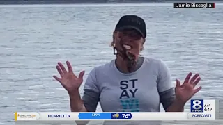 Washington woman seeks medical attention after getting octopus stuck on her face