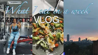 Health is wealth VLOG | What I eat in a week | Leg + glute workout