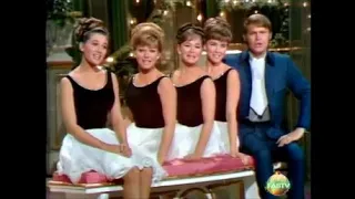 "Christmas Eve" - The Lennon Sisters and Glen Campbell