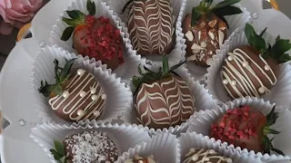 Клубника 🍓 в шоколаде 🍫 - что может быть вкуснее? Восхитительный аромат и соблазнительный вкус!