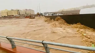 Saudi Arabia became a vast ocean! Flooding in Jeddah after  heavy rain || @JoshTalksUPSCHindi  @iAiHindi