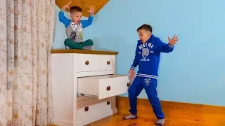 СТРАННЫЕ Звуки в НОВОМ Доме! Для Детей Kids Children