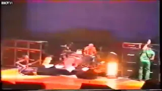 John Frusciante on Bass, Flea on Drums and Chad Smith on Guitar!