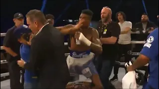 Rapper Blueface punches fan after BKFC debut win