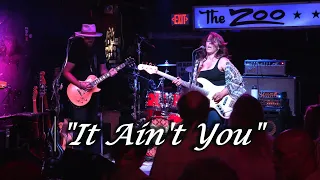 Danielle Nicole Band - "It Ain't You" - The Zoo Bar, Lincoln, NE - 6/30/22
