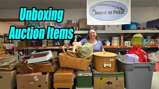 Unboxing Auction and Estate Sale Finds! Check out the baskets, Figurines, Jewelry Boxes & much more