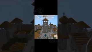 (Не)большой замок в Майнкрафте! // #shorts #minecraft #майнкрафт