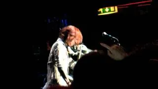 X JAPAN: "SUGIZO VIOLIN SOLO" LIVE IN LONDON 28/6/2011