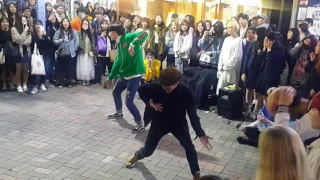[댄스팀 맥스 Maxxam] 트러블메이커 ☆Trouble Maker☆ 커버안무 홍대댄스버스킹 20170413목 [Korean Hongdae Street Dance Busking]