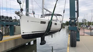 Short Haul and Power Wash. Beneteau 41.1. Melody