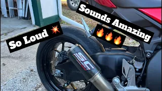 CBR1000RR with the SC Project CR-T Muffler Exhaust Clips (Pure Sound)
