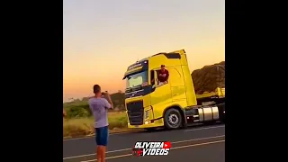 Curta metragem de caminhão para status #269 {vídeo de caminhão para status do Whatsapp}