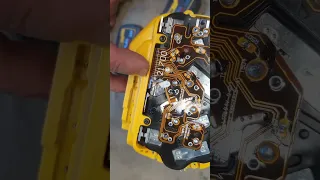 Flexvolt battery repair #powertools #repair #dewalt #diyenthusiasts #powertoolrepair #shortsvideo