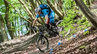 MTB Fahrtechnik Tipps: Hinterrad Versetzer - Hüftimpuls oder wie?