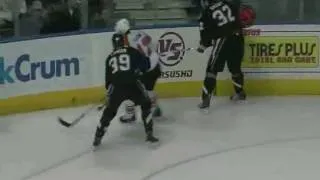 Claude Giroux scores vs Lightning - 3-2-10