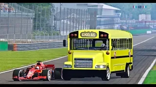 Ferrari F1 2018 vs School Bus Monster - Monza