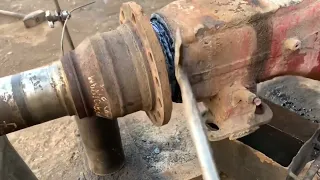 Repairing Of A Broken Truck Rear Wheel Axle Housing || Complete process