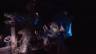 WDW - Haunted Mansion - Low Light [4K]